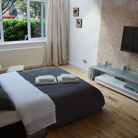 Boogaard'S Guest House Londra Exterior foto